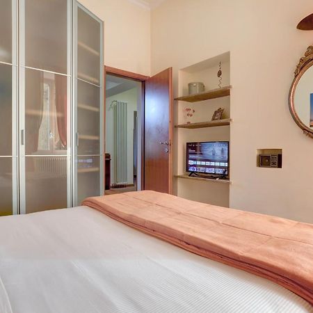Colosseo Residenza Sette Sale Рим Екстериор снимка