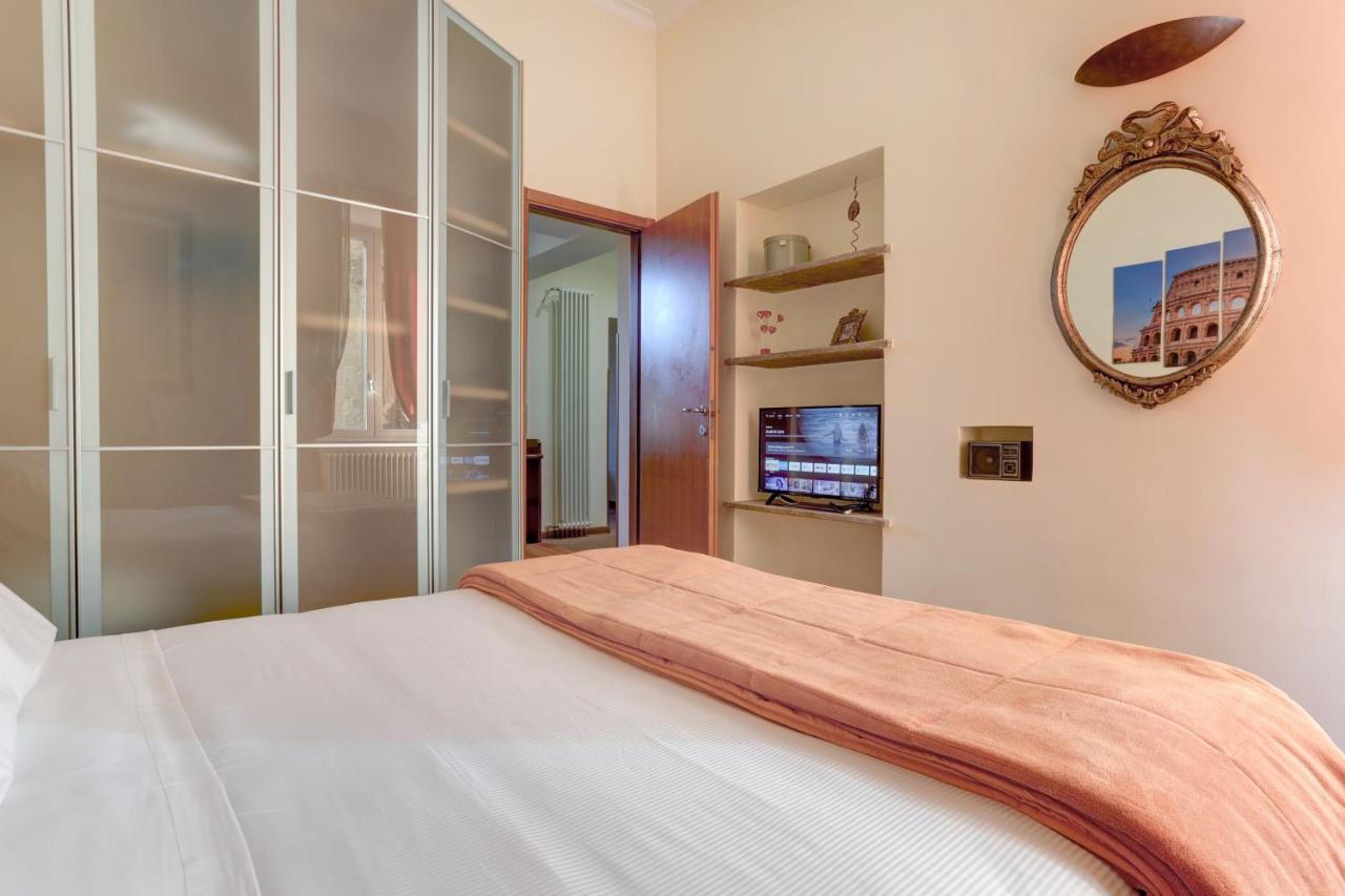 Colosseo Residenza Sette Sale Рим Екстериор снимка