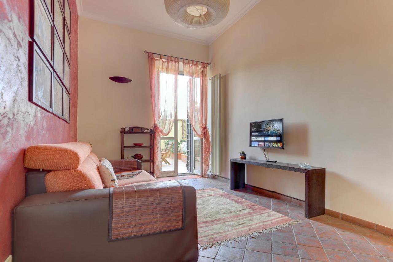 Colosseo Residenza Sette Sale Рим Екстериор снимка