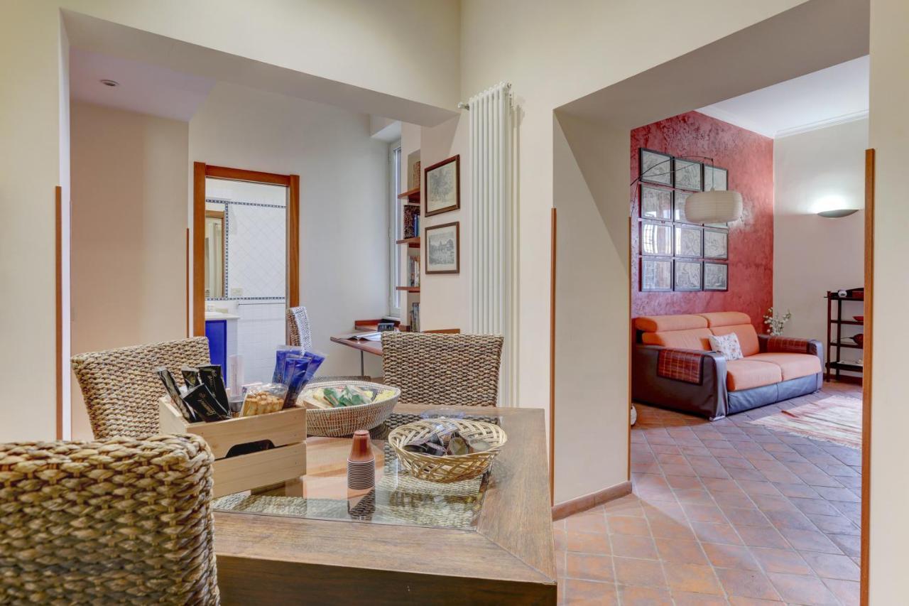 Colosseo Residenza Sette Sale Рим Екстериор снимка