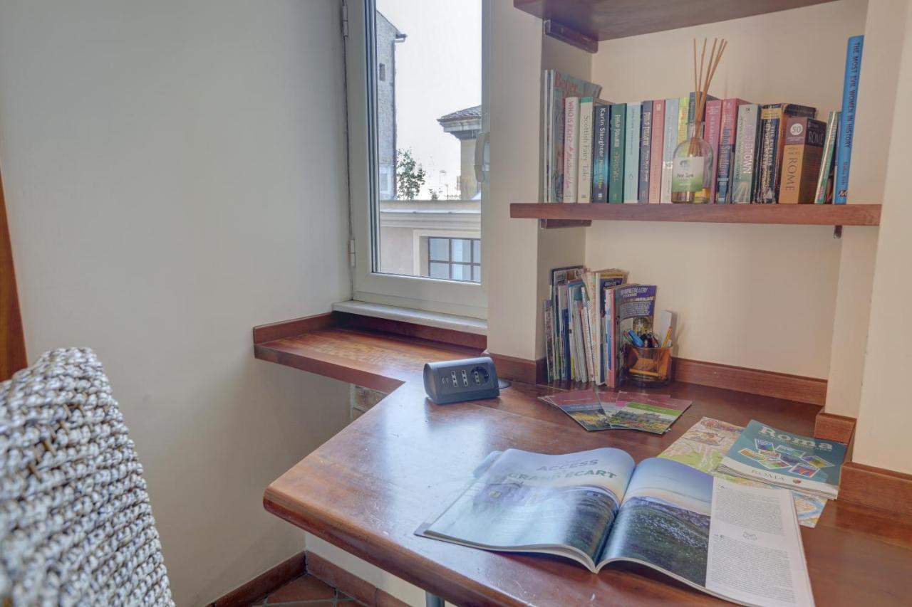 Colosseo Residenza Sette Sale Рим Екстериор снимка