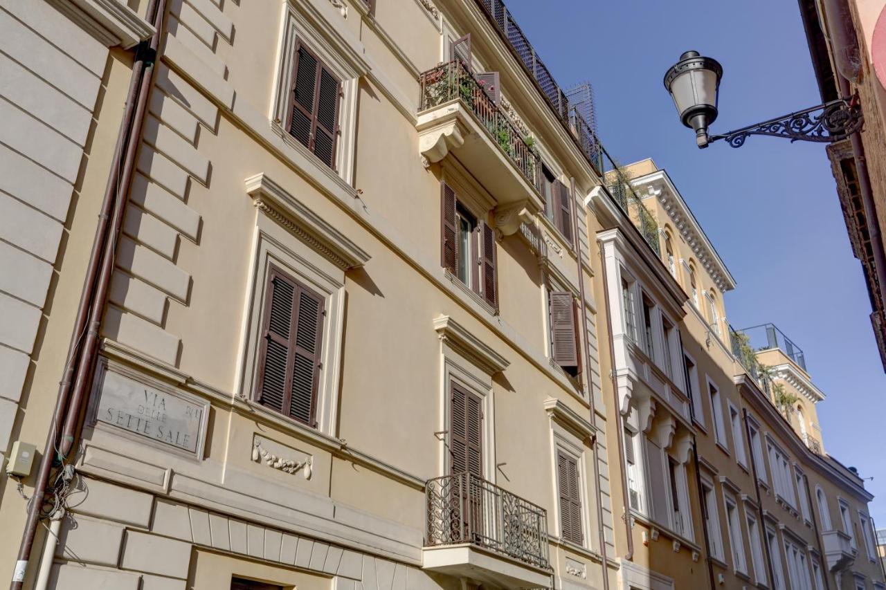 Colosseo Residenza Sette Sale Рим Екстериор снимка