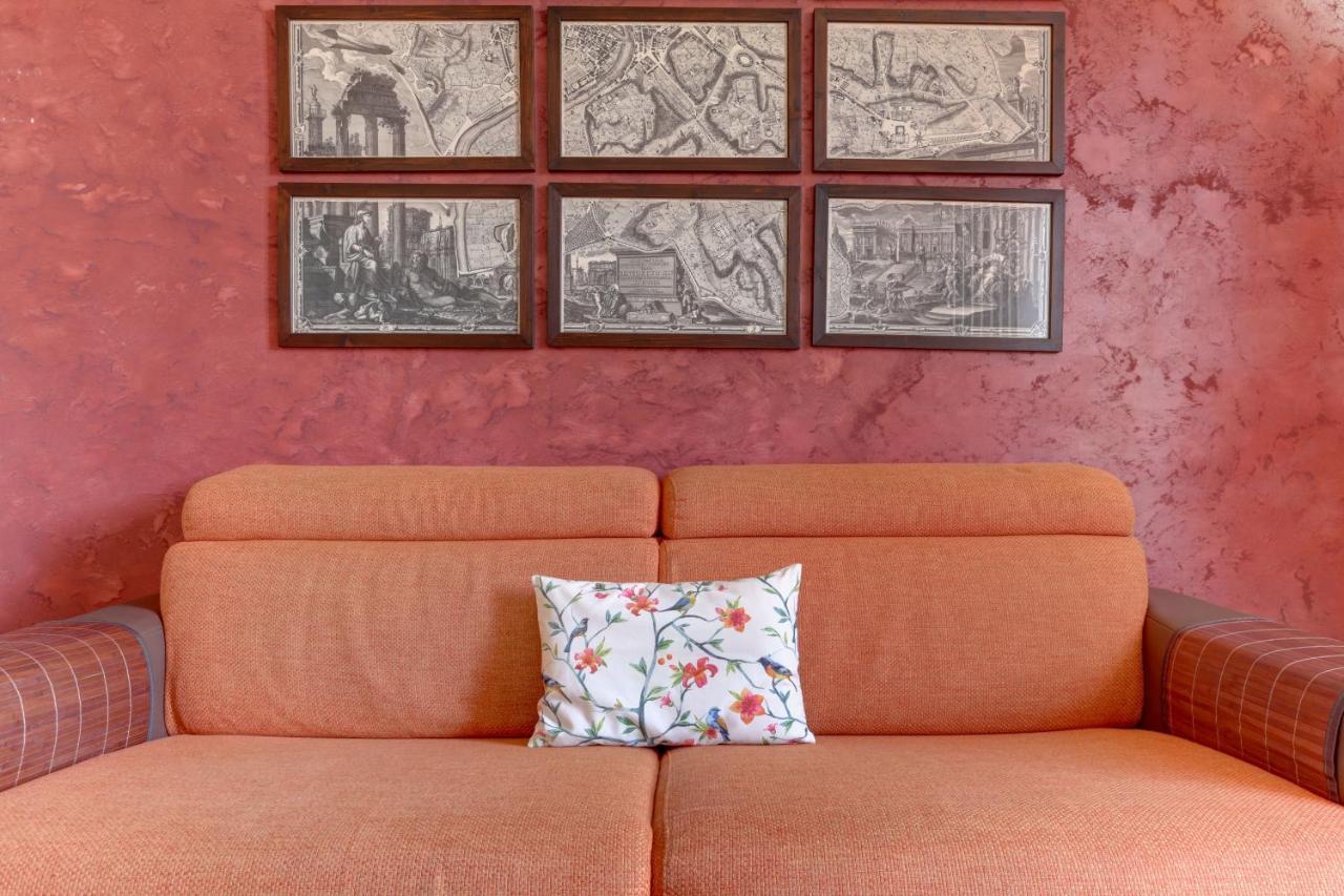 Colosseo Residenza Sette Sale Рим Екстериор снимка