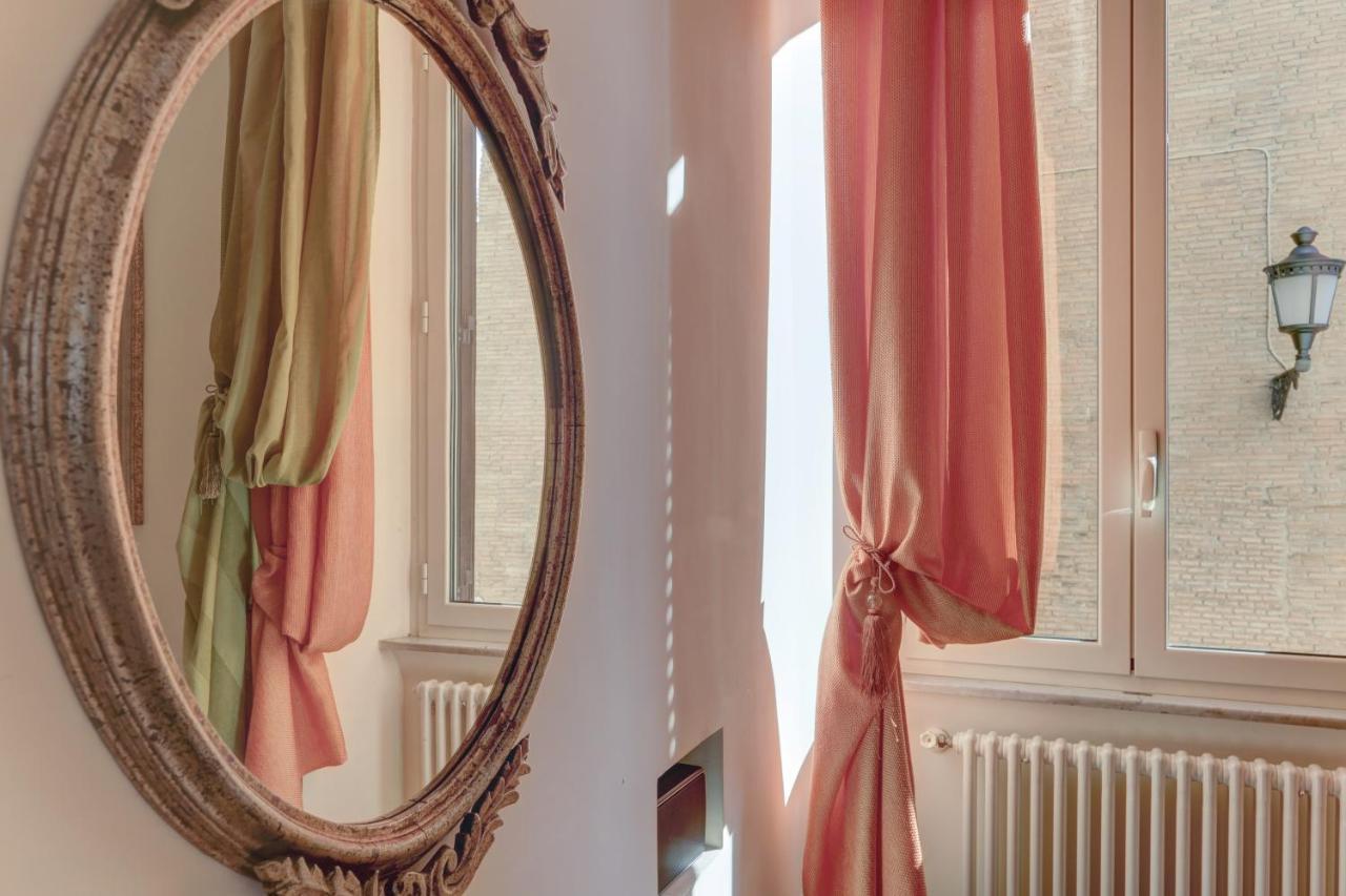 Colosseo Residenza Sette Sale Рим Екстериор снимка