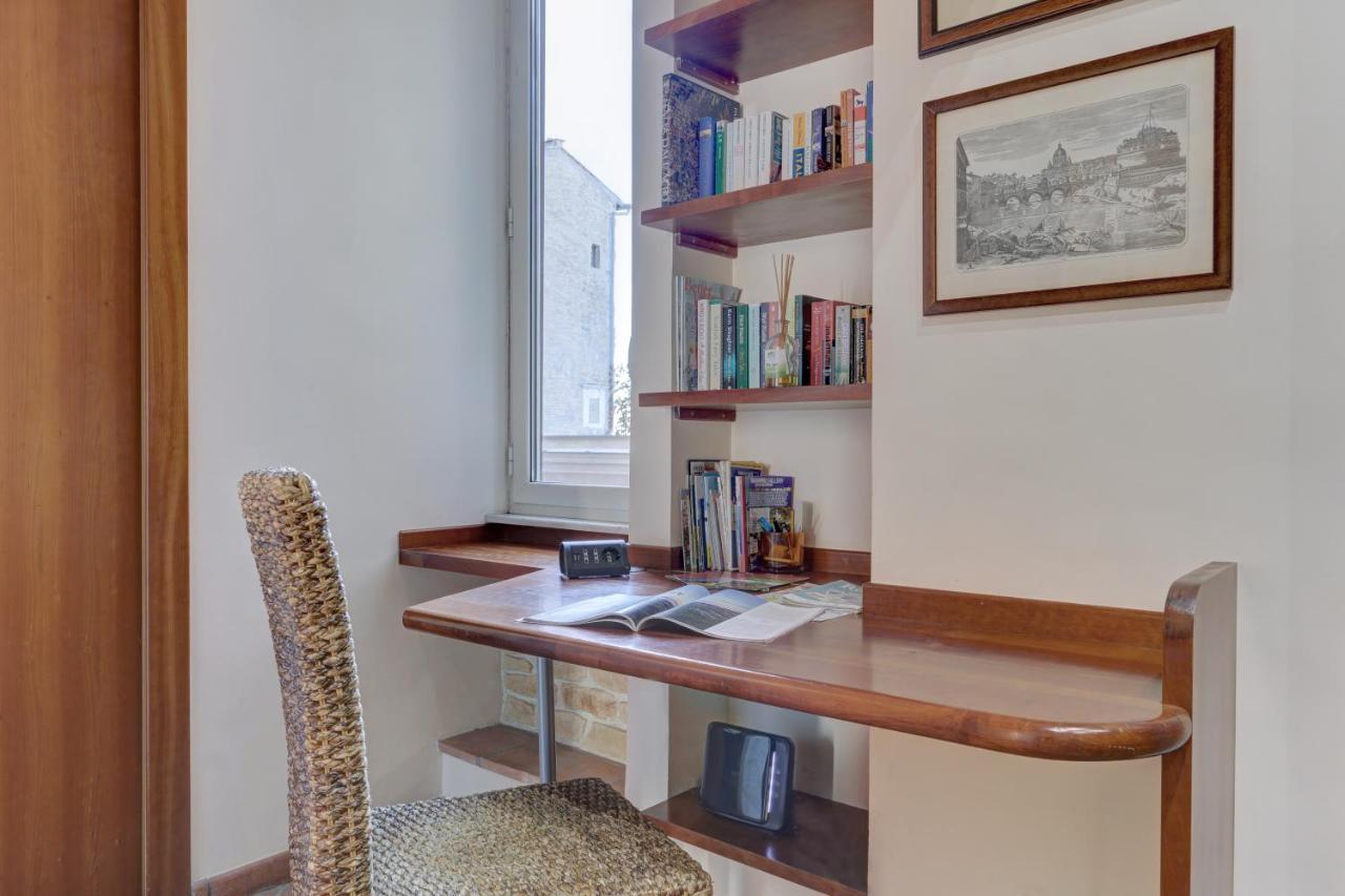 Colosseo Residenza Sette Sale Рим Екстериор снимка