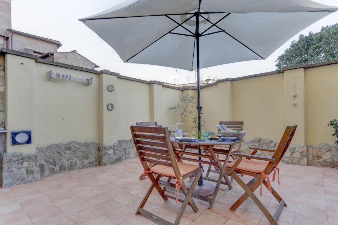 Colosseo Residenza Sette Sale Рим Екстериор снимка
